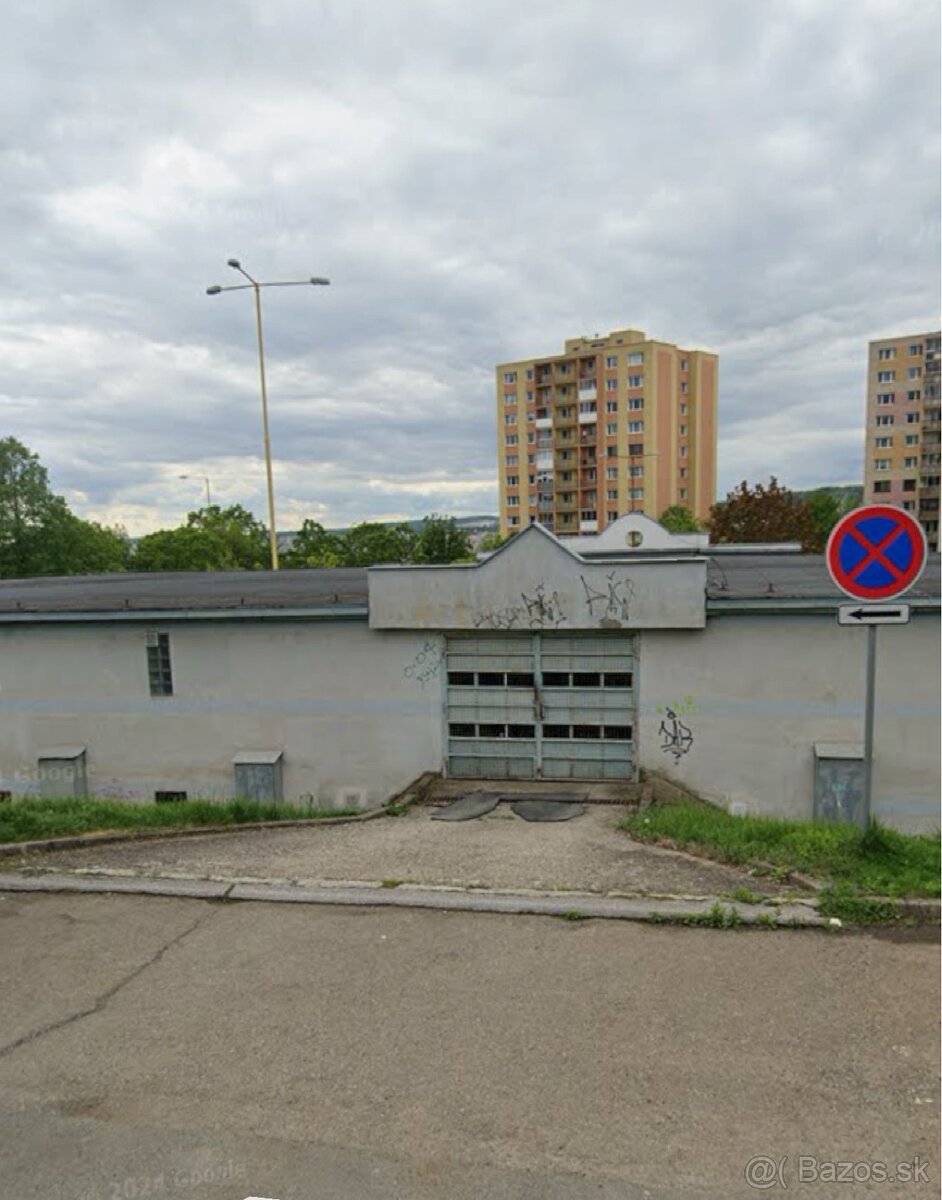 Predám garáž na Sofijskej, Ťahanovce, KE