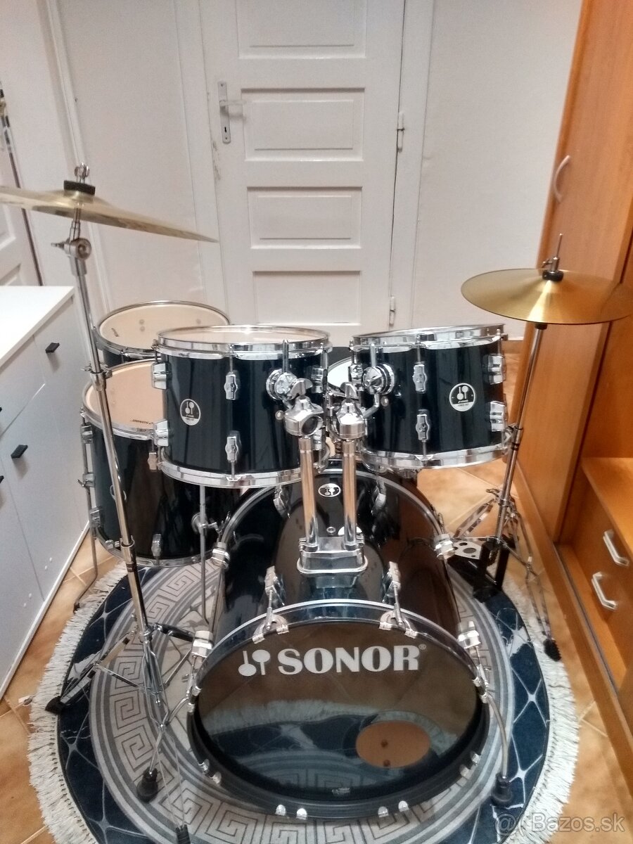 Sonor Force 507 drums