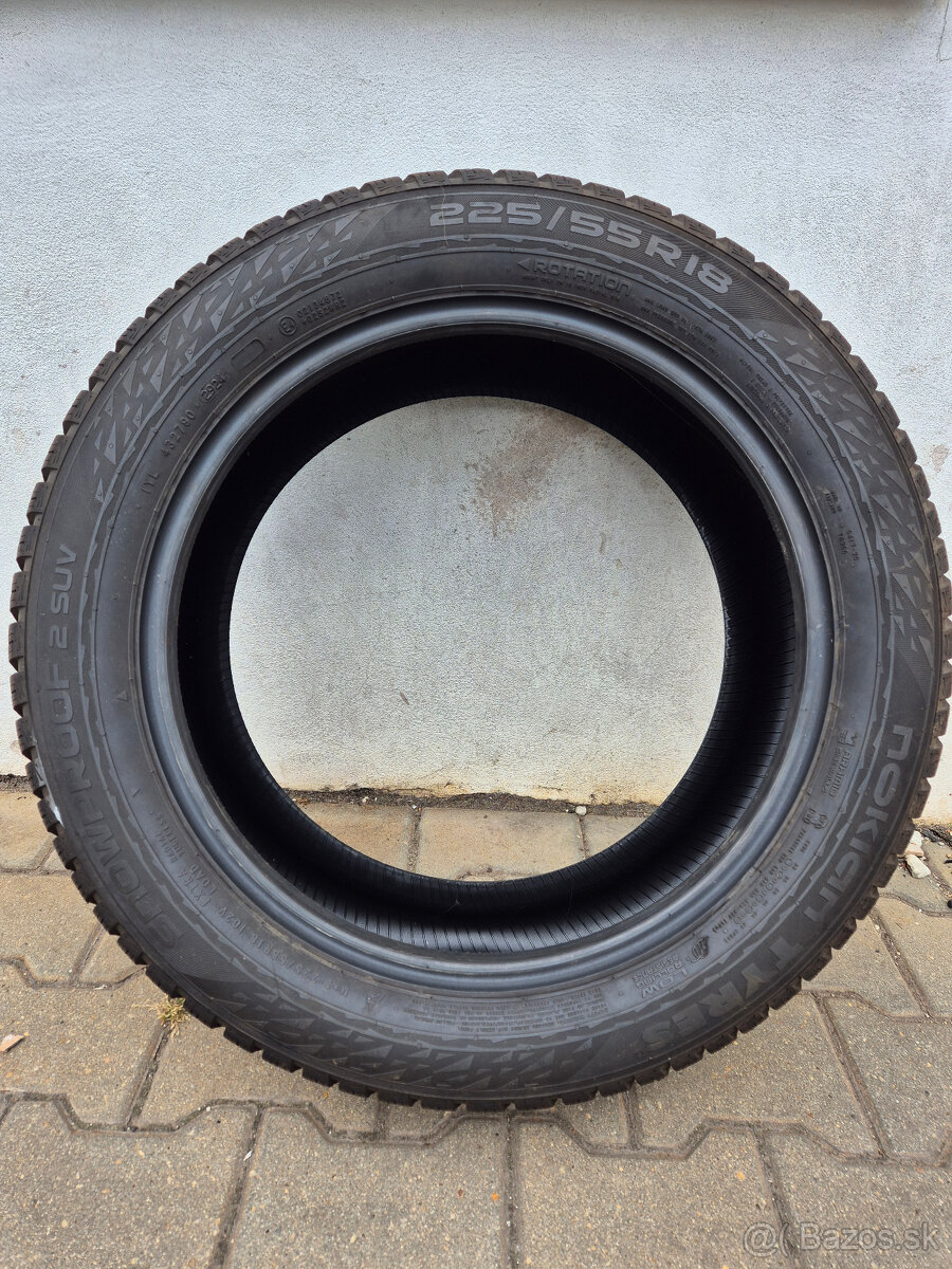 Predám Nokian 225/55 R18