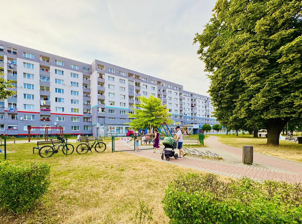 REZERVÁCIA Mimoriadne atraktívna ponuka: 4-izbový byt na