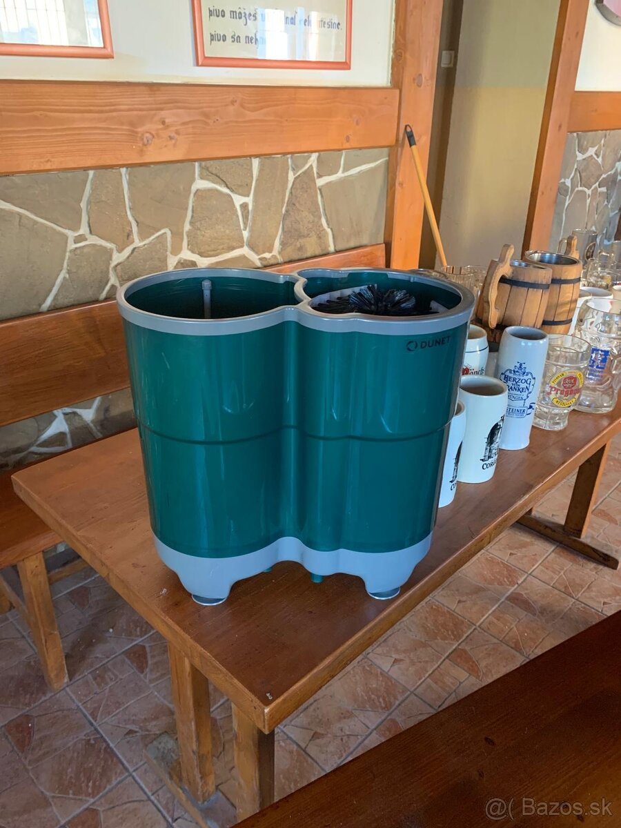 Umývačka na poháre