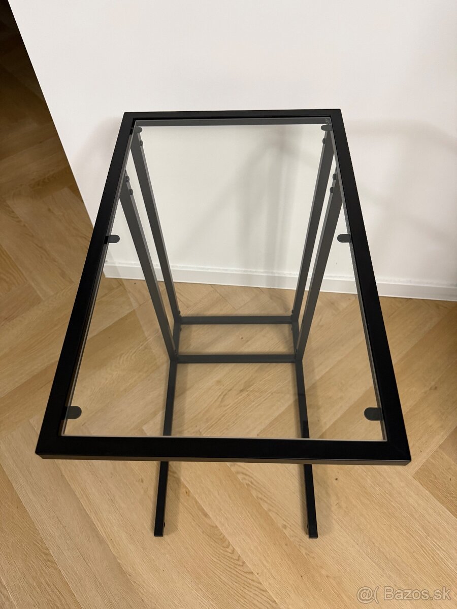 Konferenčný stolík