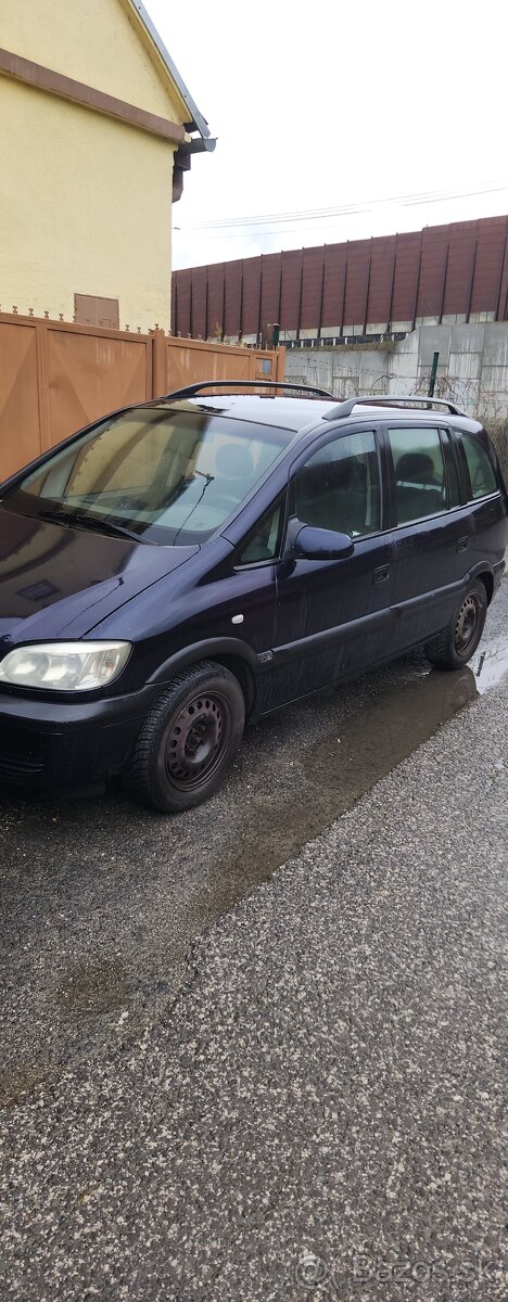 Predam opel zafira A 2.0 Diesel