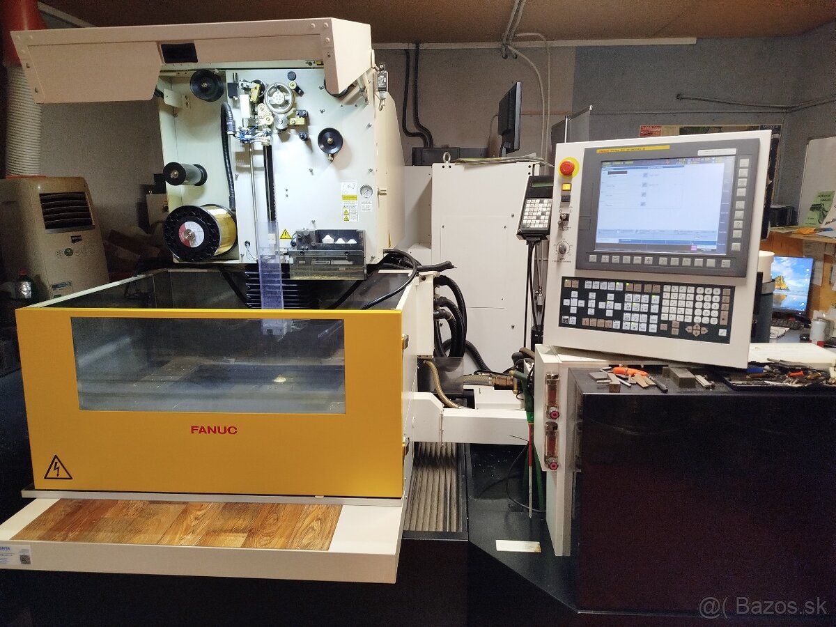 Elektroerozívna rezačka Fanuc Robocut Alpha C600ia