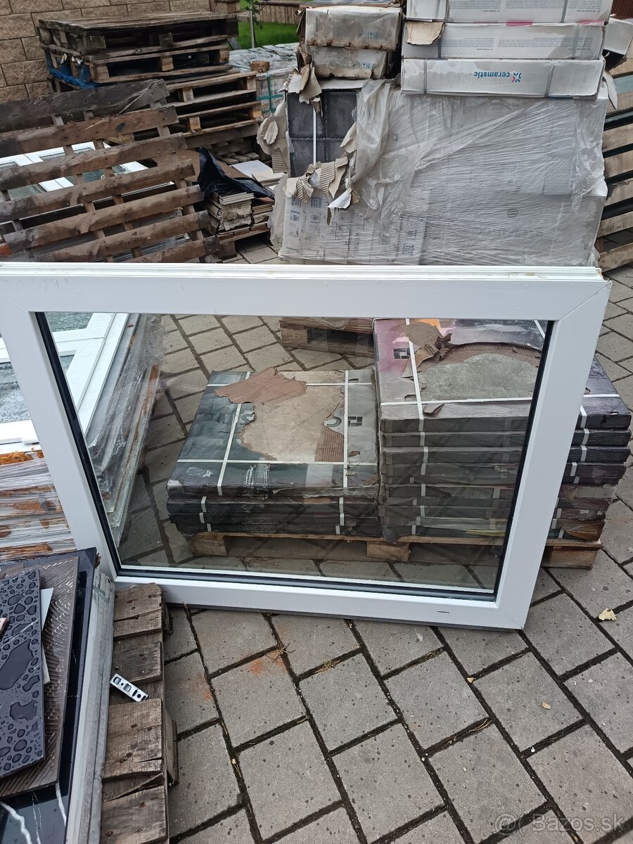 plastové okno