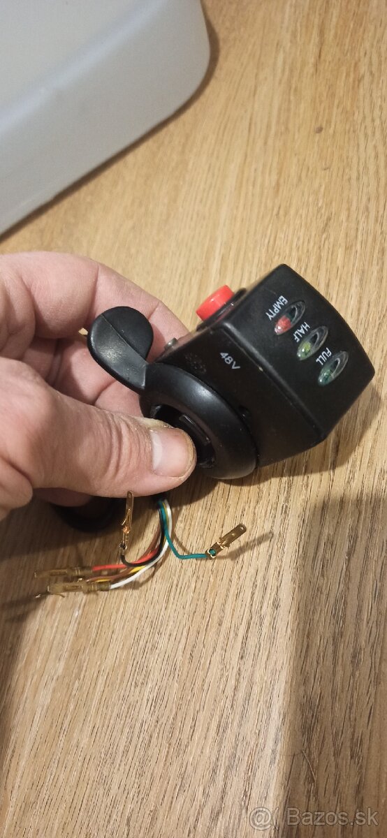 Predam elektricku plynovu rukovat, spinac, 48V