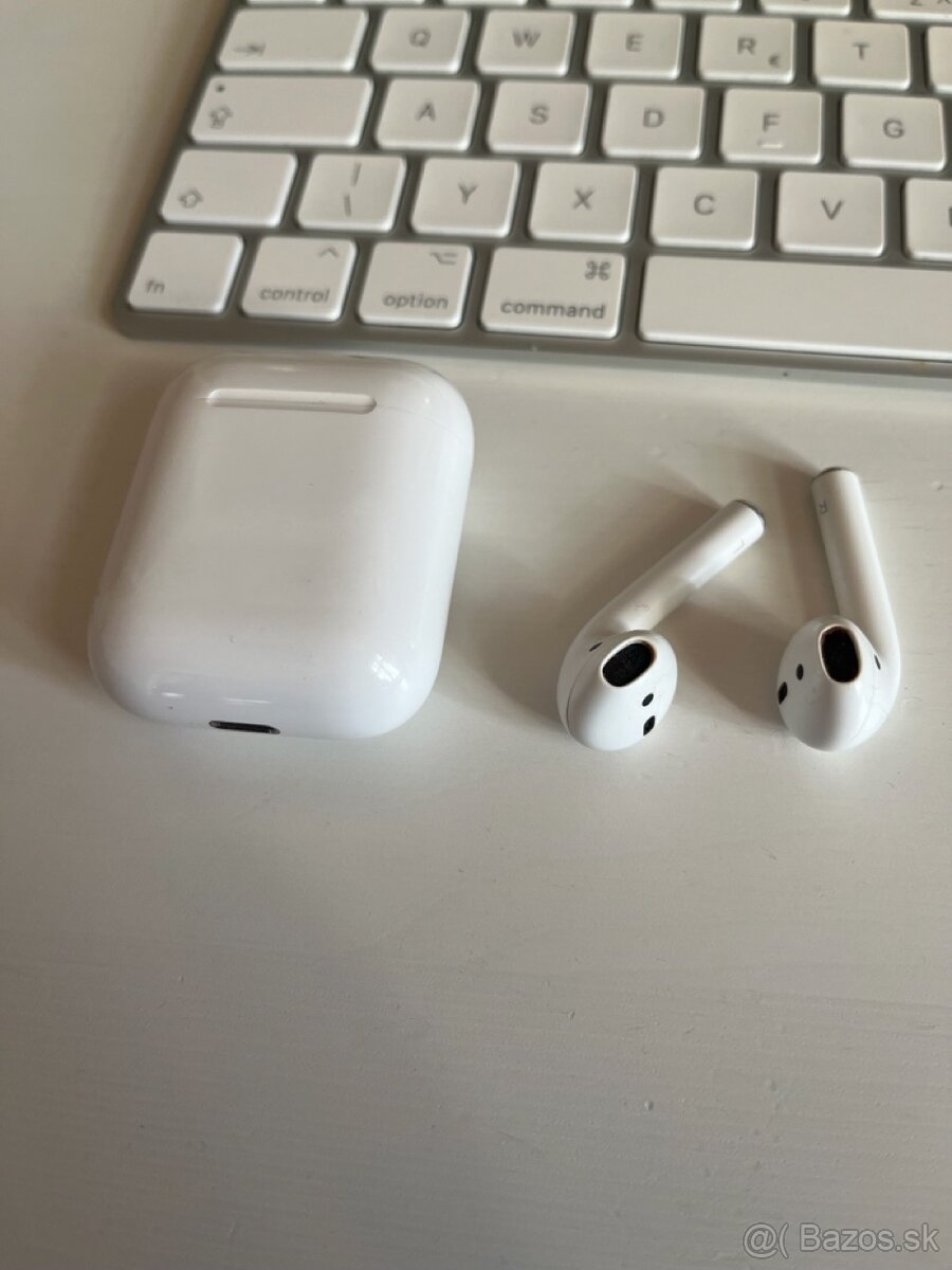 Apple AirPods 2