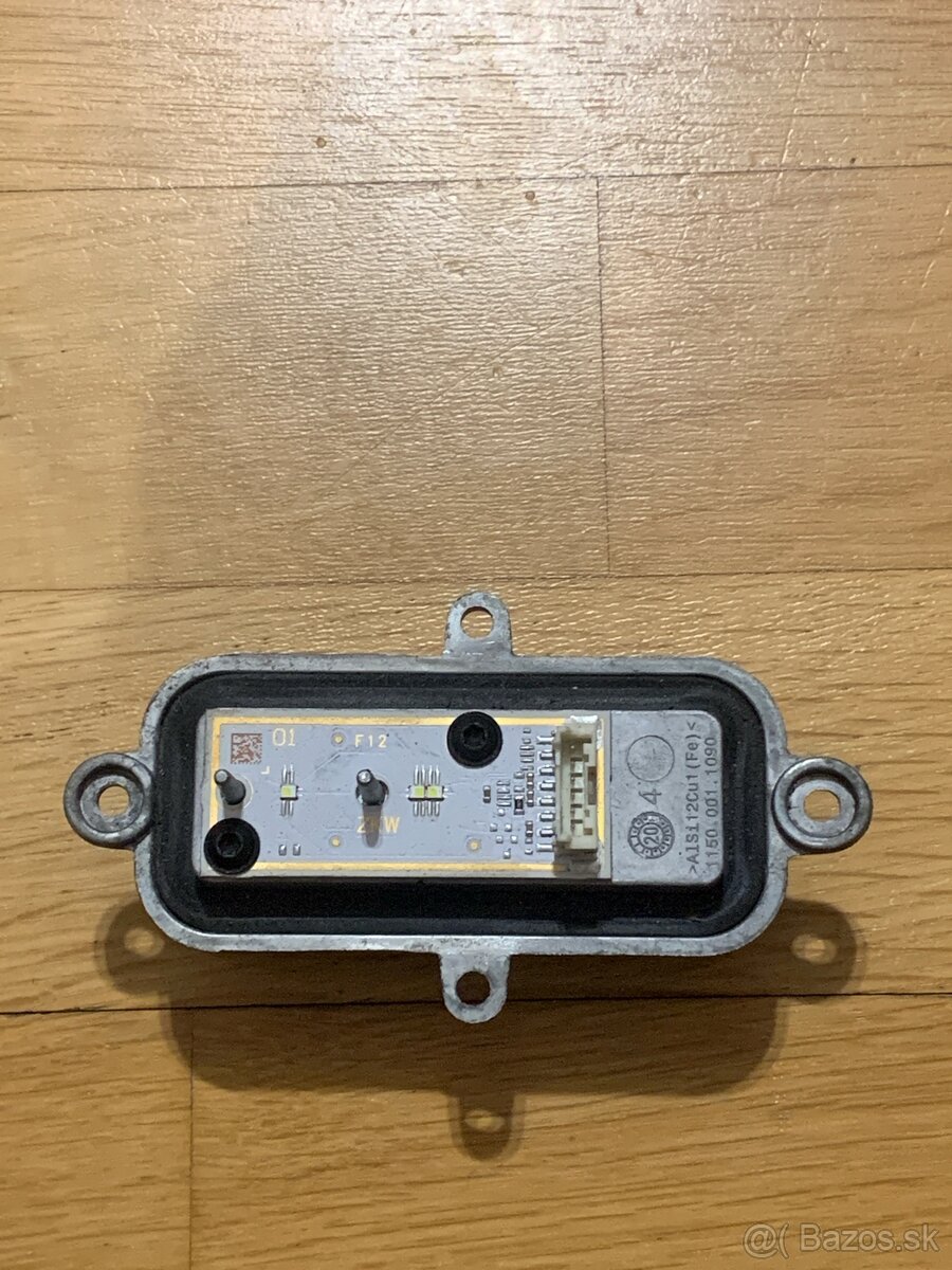 RJ LED svetiel Škoda Superb III