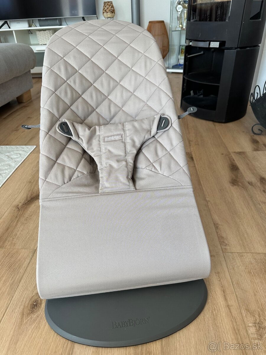 BabyBjörn lehátko