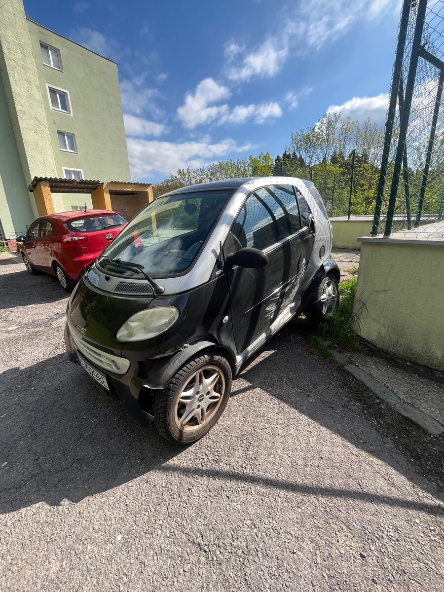 Smart Fortwo 0.6 benzín (2003)