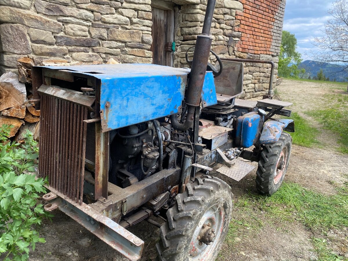 Malotraktor 4x4