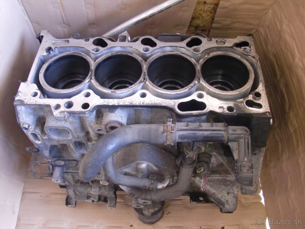 Blok motora MAZDA 2,2 diesel