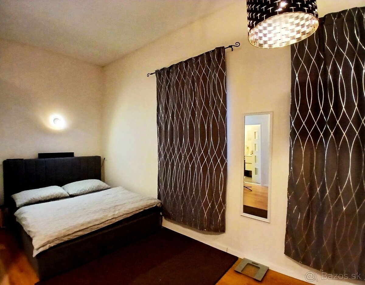 Na prenájom – 1-izbový byt, Stupava, Hlavná.