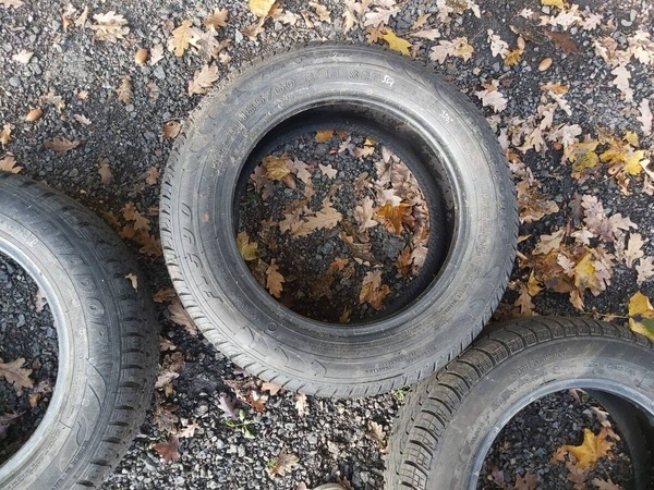 504. Nejetá pneu Firestone F-590 185/60 R14