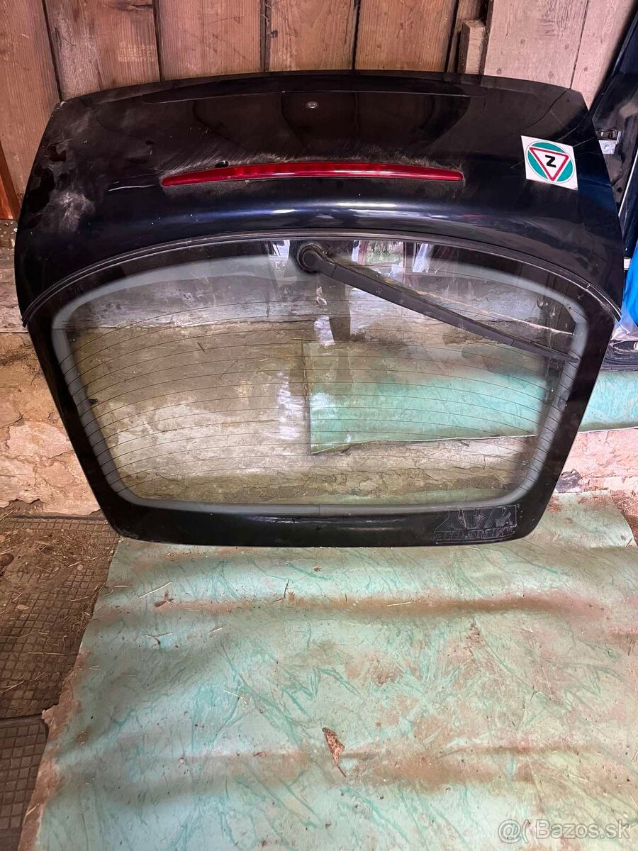 Predam piate dvere Fiat Brava