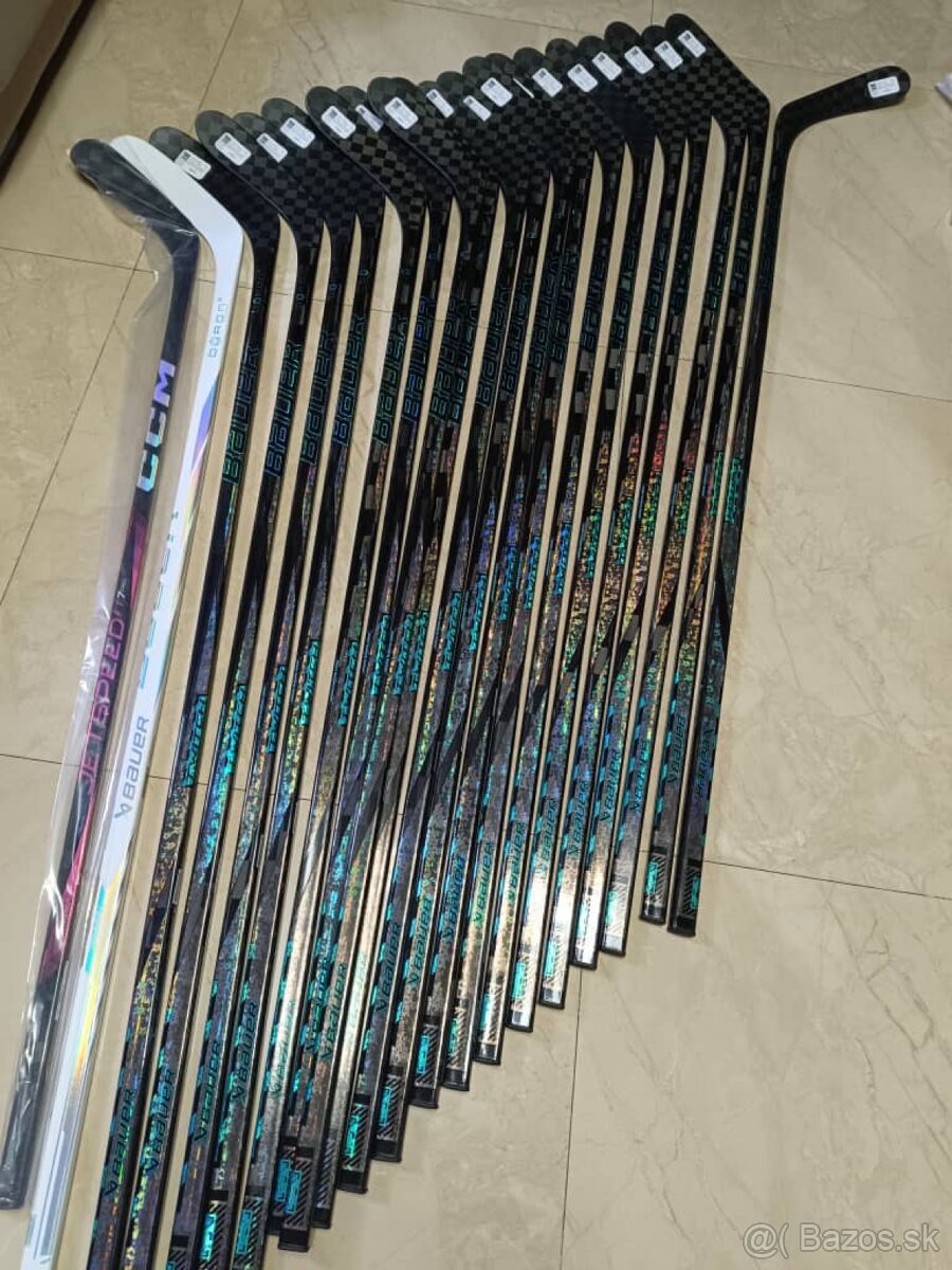 Bauer , CCM Hokejky