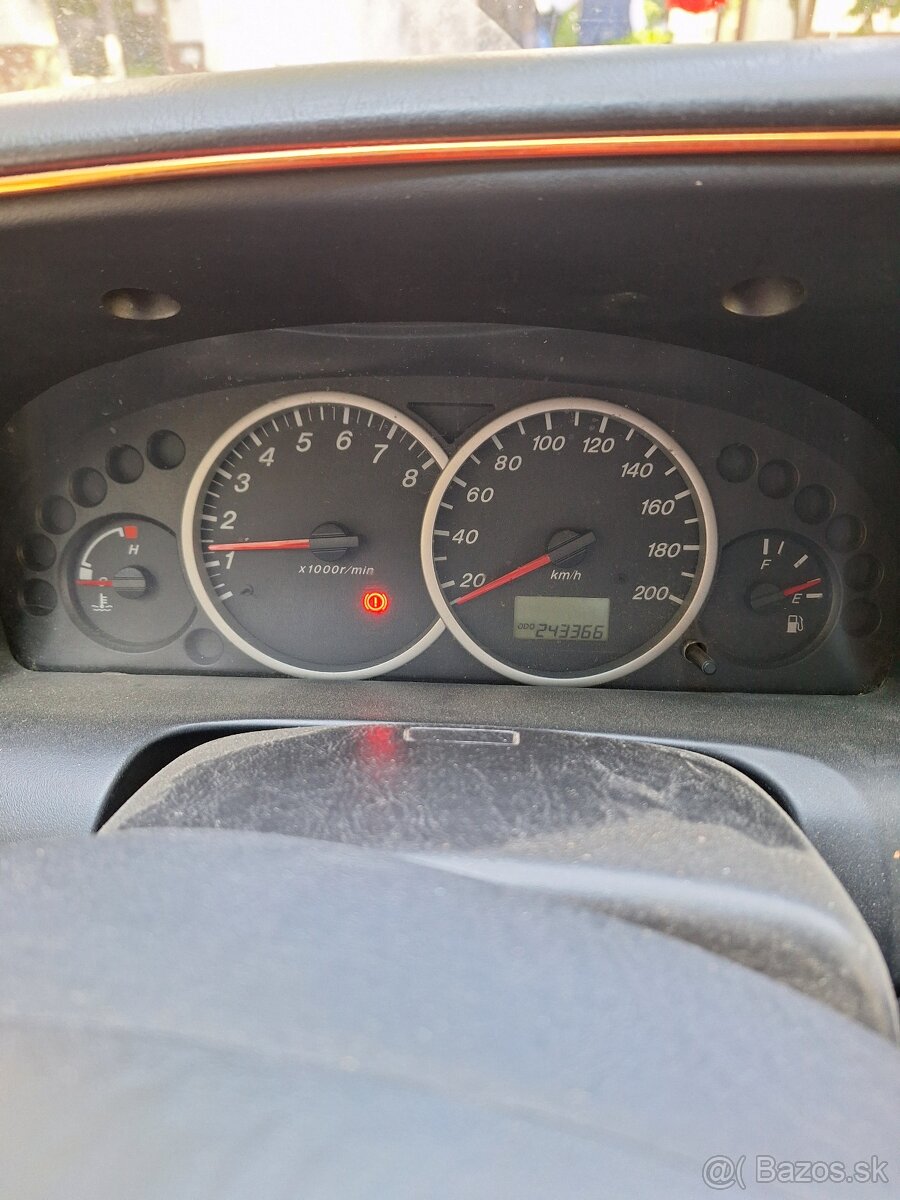Mazda Tribute