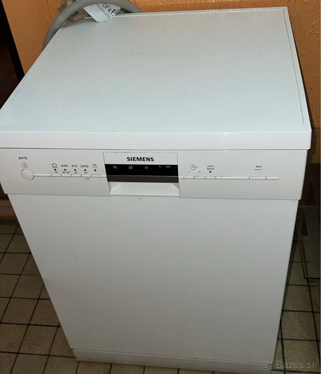 Predám umývačku riadu SIEMENS v dobrom stave