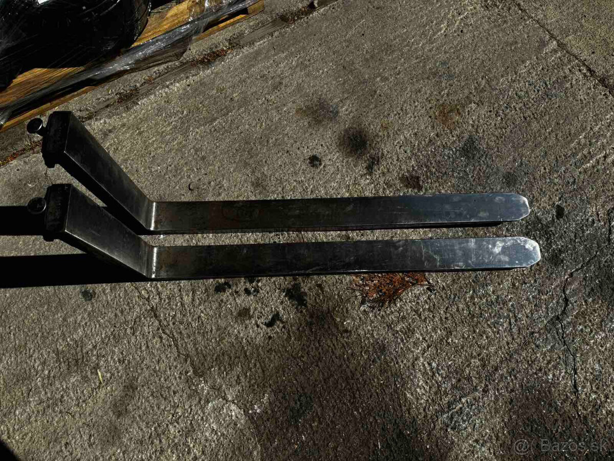 Nosné vidlice 1700 kg, 1190 mm