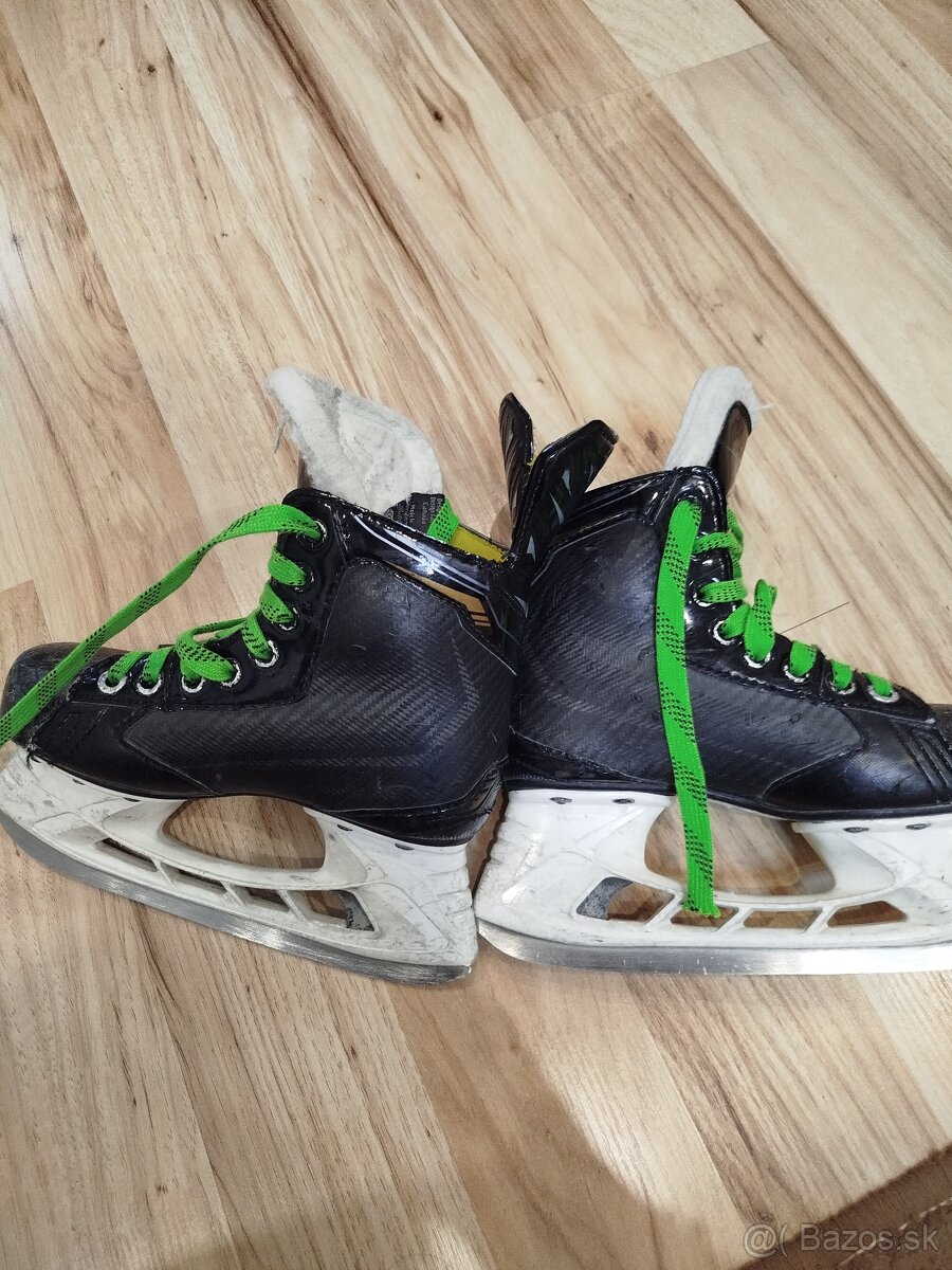 Bauer Supreme S27