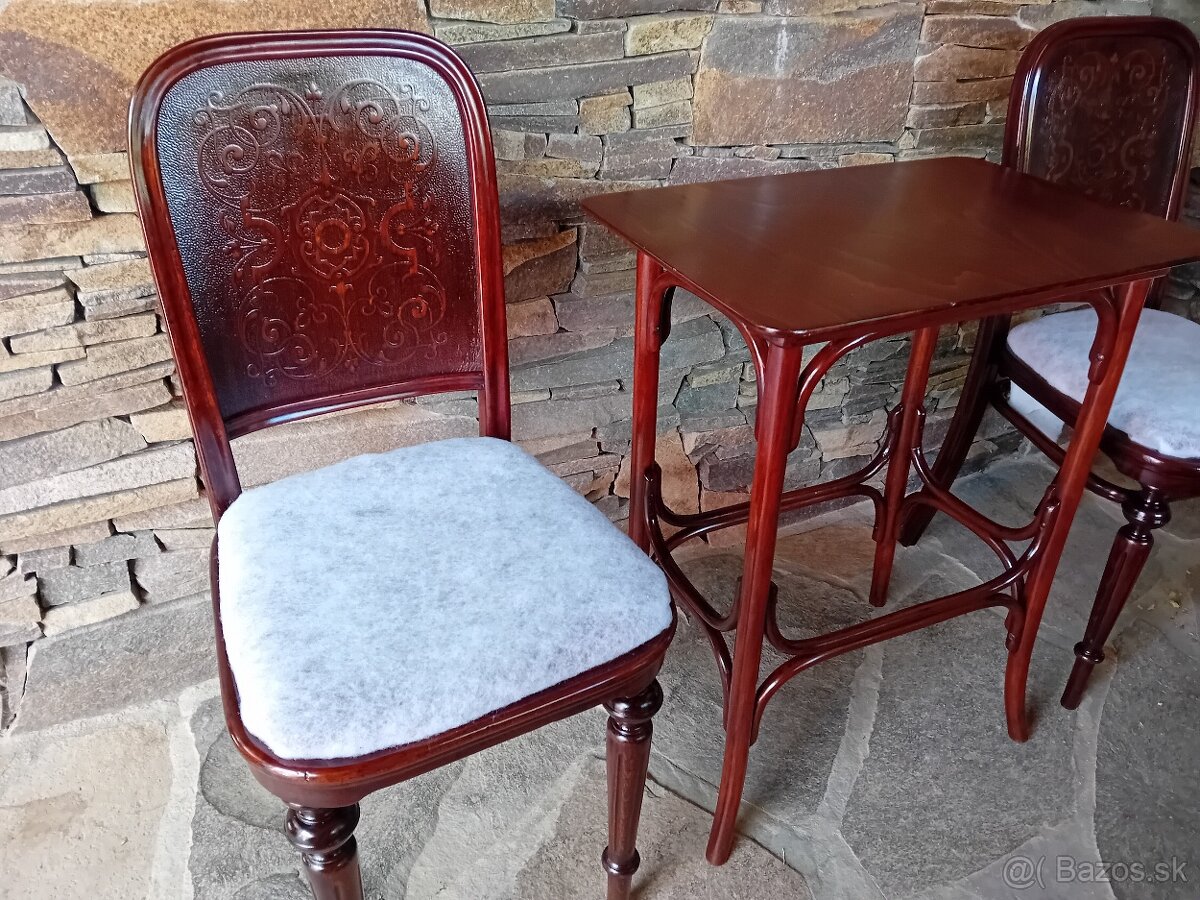 Stolička Thonet Wien