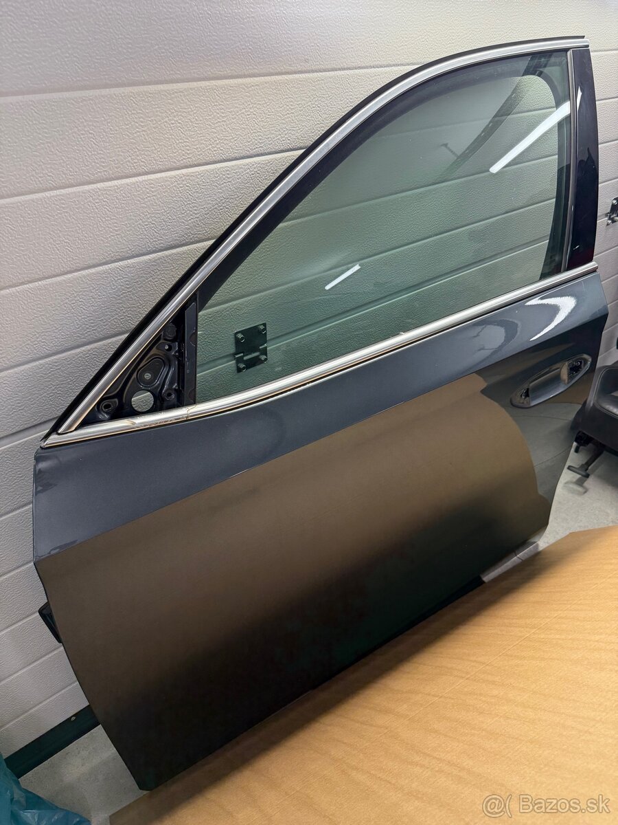 Octavia 4 dvere