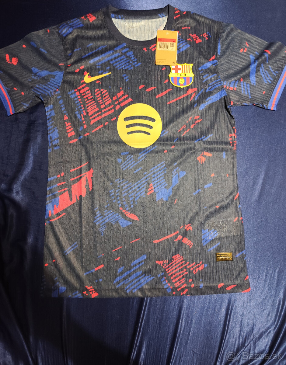 Dres Fc Barcelona Hráčsky Čierno-Modro-Červený Unikátny