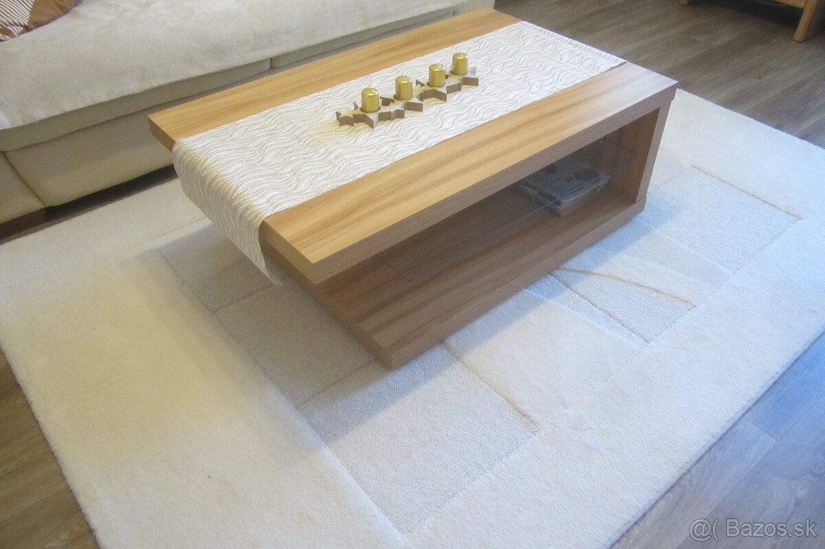 Konferenčný stolík