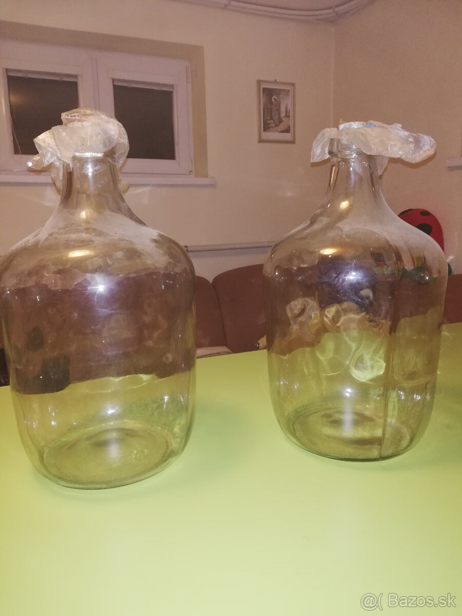 Sklenené demižóny 10 L – 2 ks