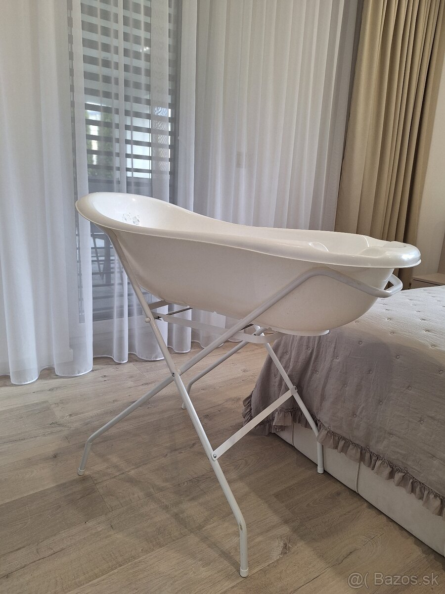 Detská vanička so stojanom