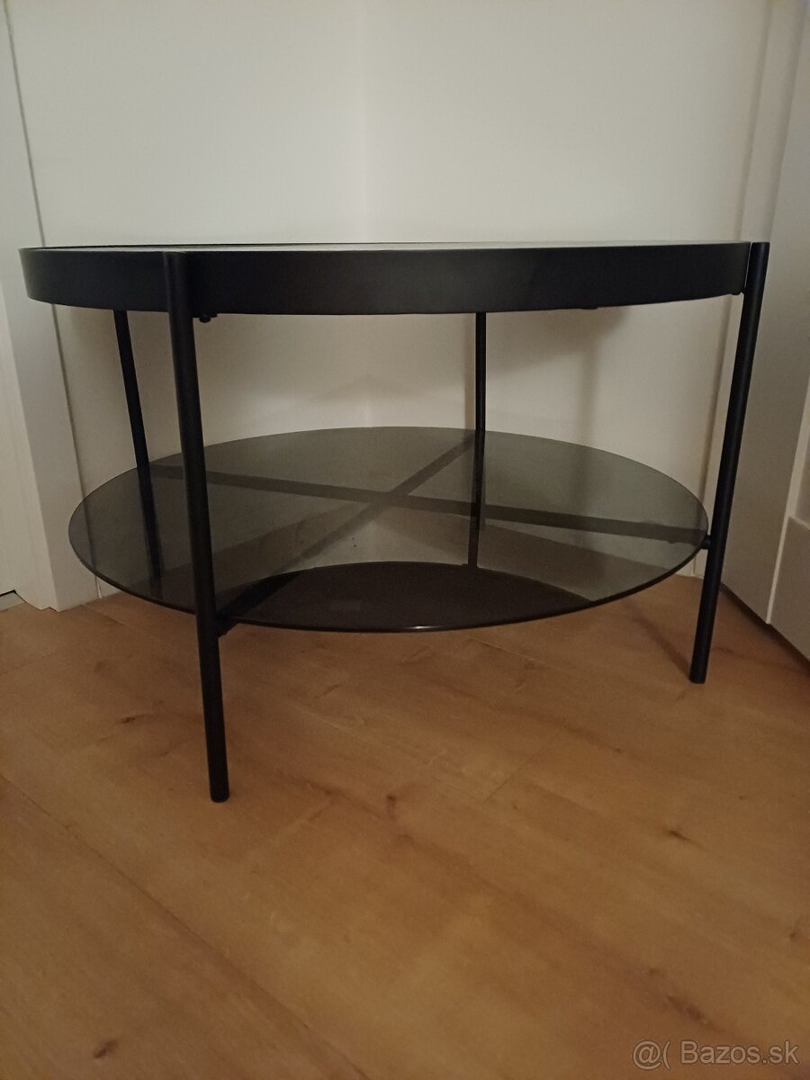 Novy konferencny stolik