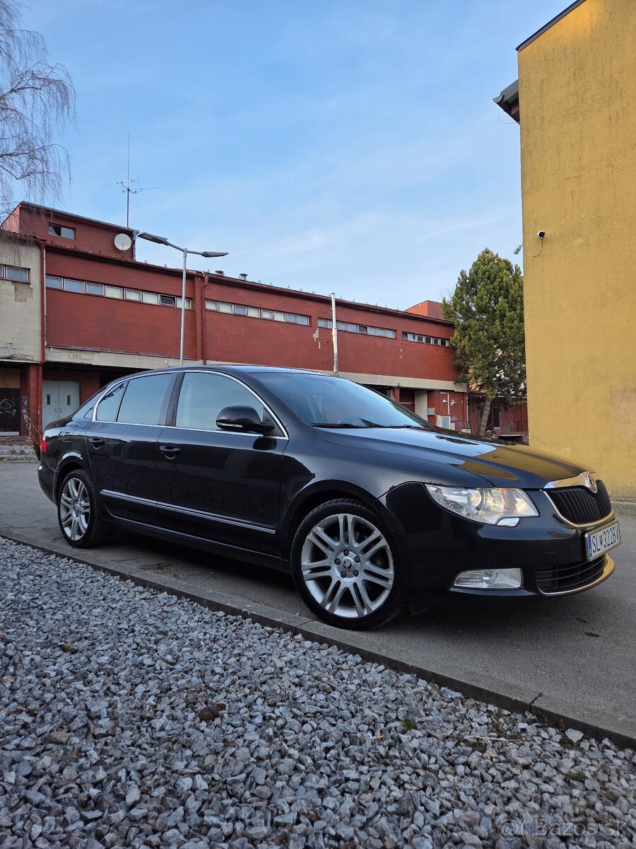 Škoda Superb 2.0 TDI DSG