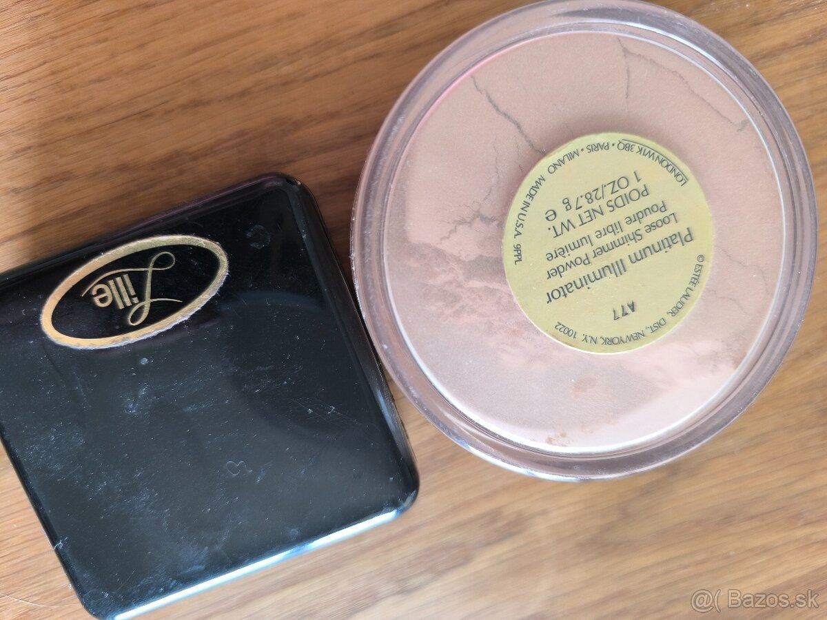 Púder Estee Lauder