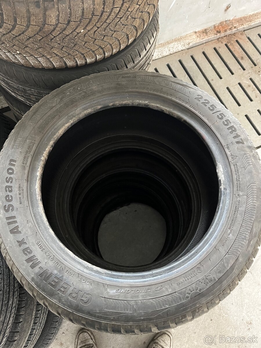 Pneu 225/55r17 celoročne