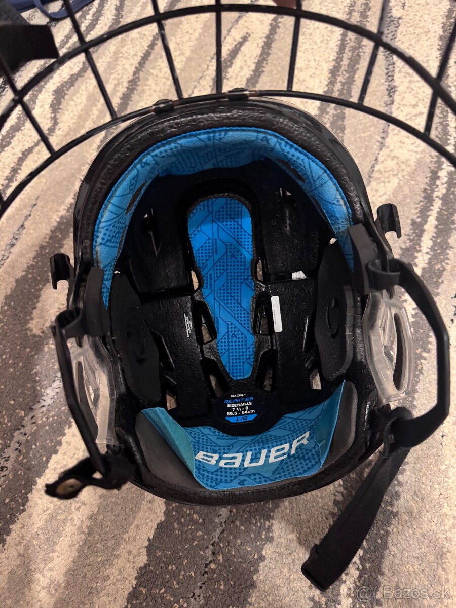 Bauer prilba
