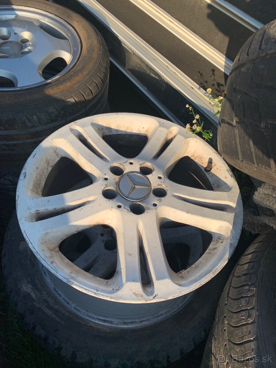 Kolesa mercedes