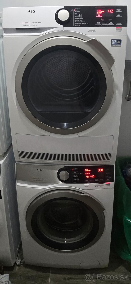Práčka a sušička AEG 8000.