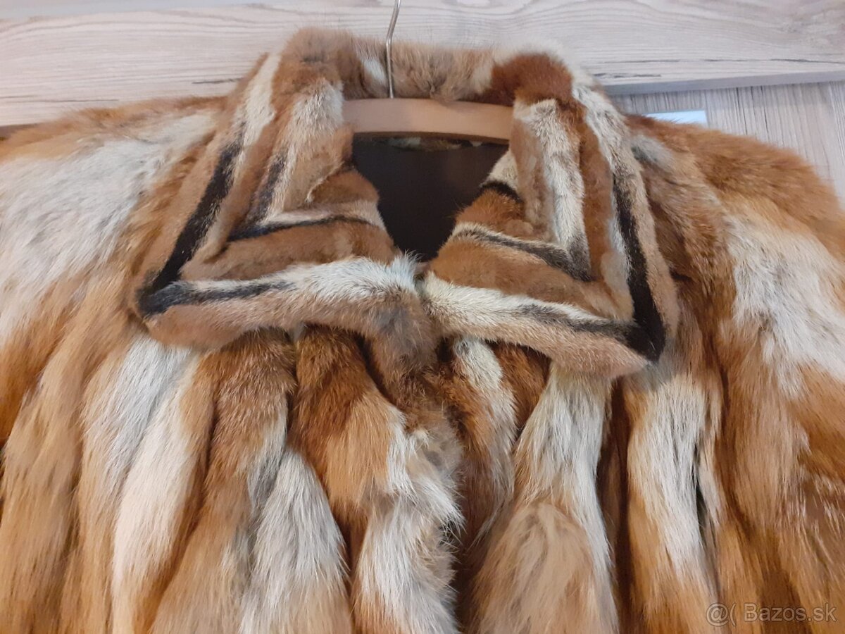 Elegantný kožuch z pravej líšky