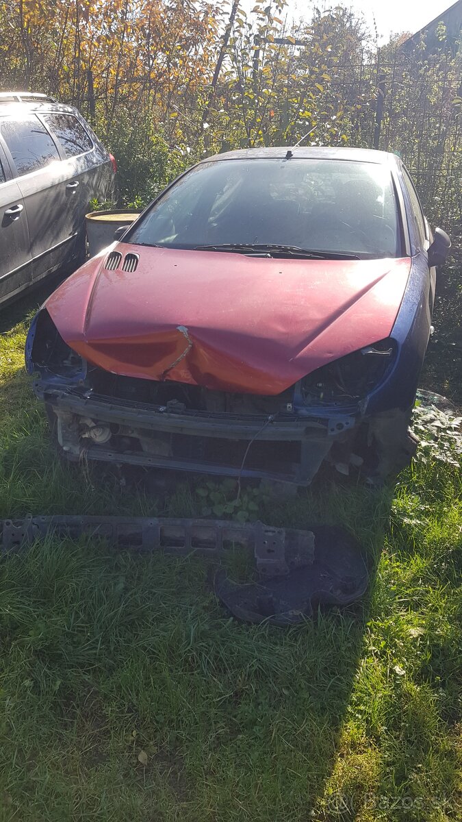 Predám peugeot 206