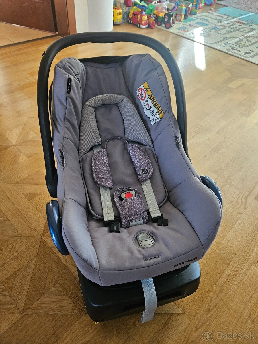 Autosedačka Maxi Cosi Cabriofix  + Isofix základňa