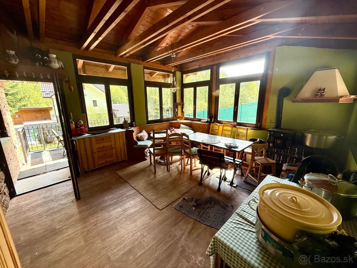 Rekreačná chata v krásnom prostredí Kremnických vrchov