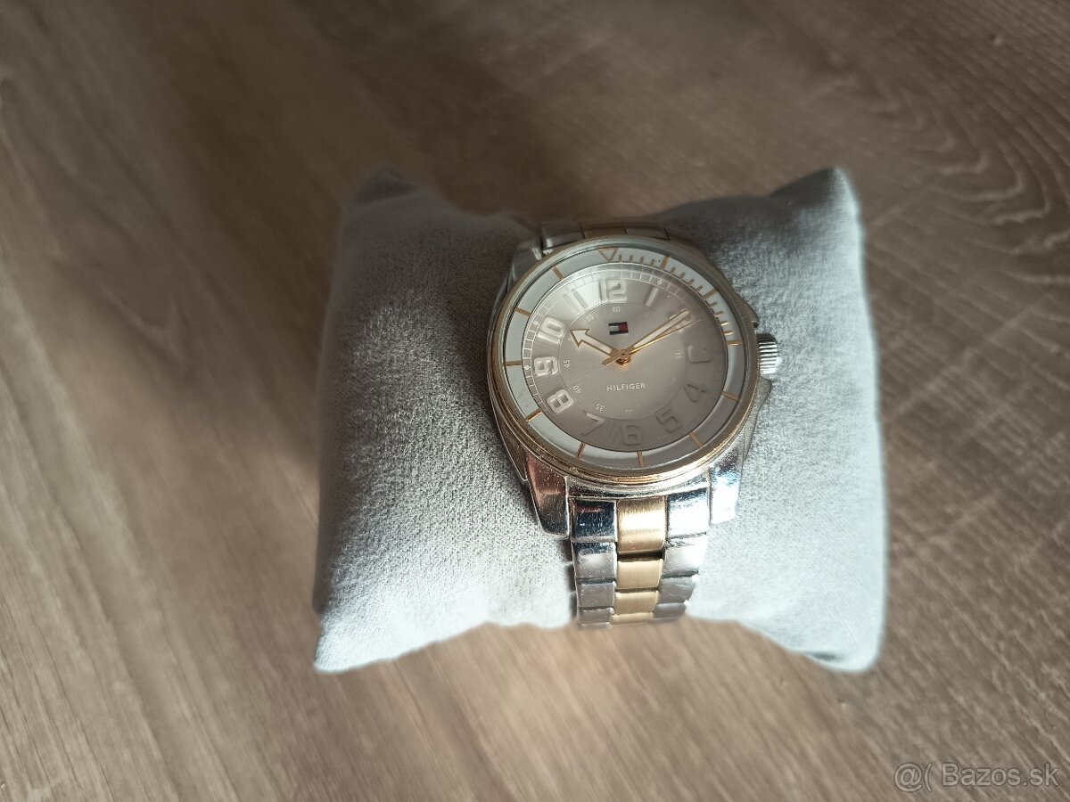 Dámske hodinky Tommy hilfiger
