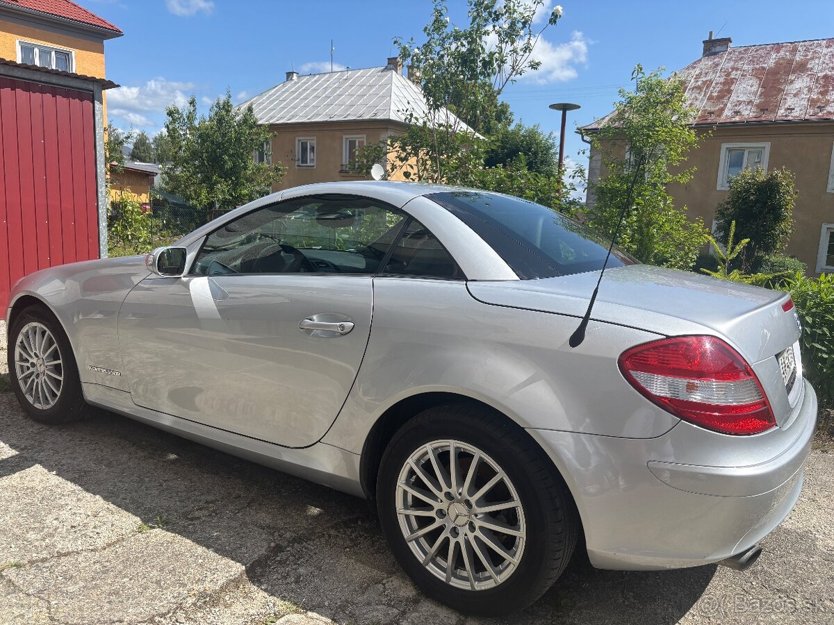 Mercedes benz SLK 200
