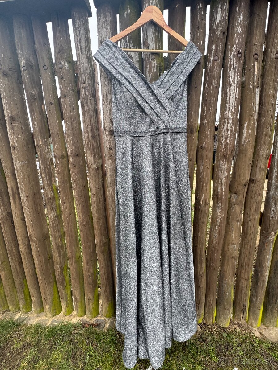 Spoločenské šaty-strieborné 🩶