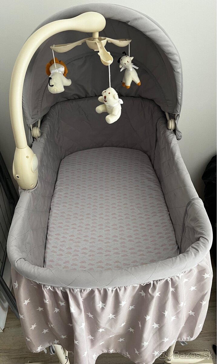 Postielka na kolieskach