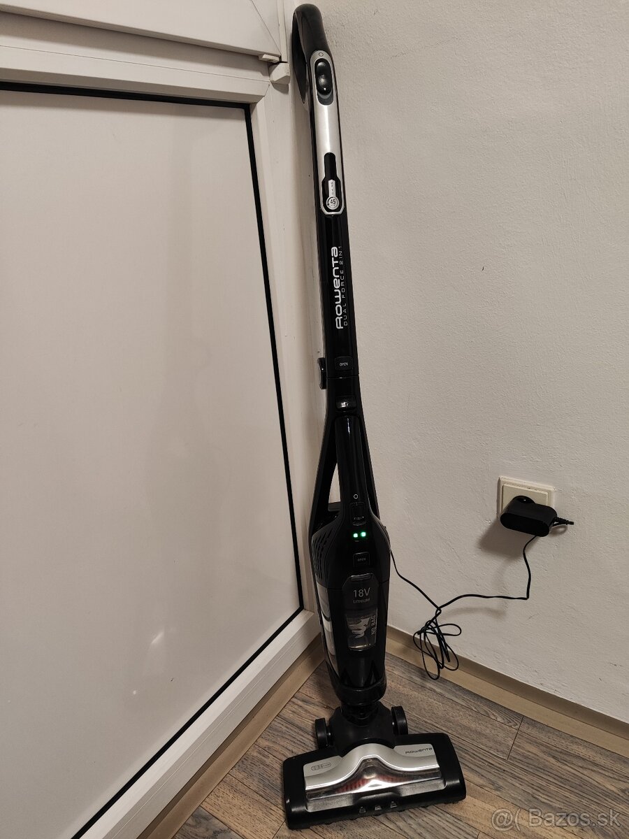 Tyčový vysávač Rowenta