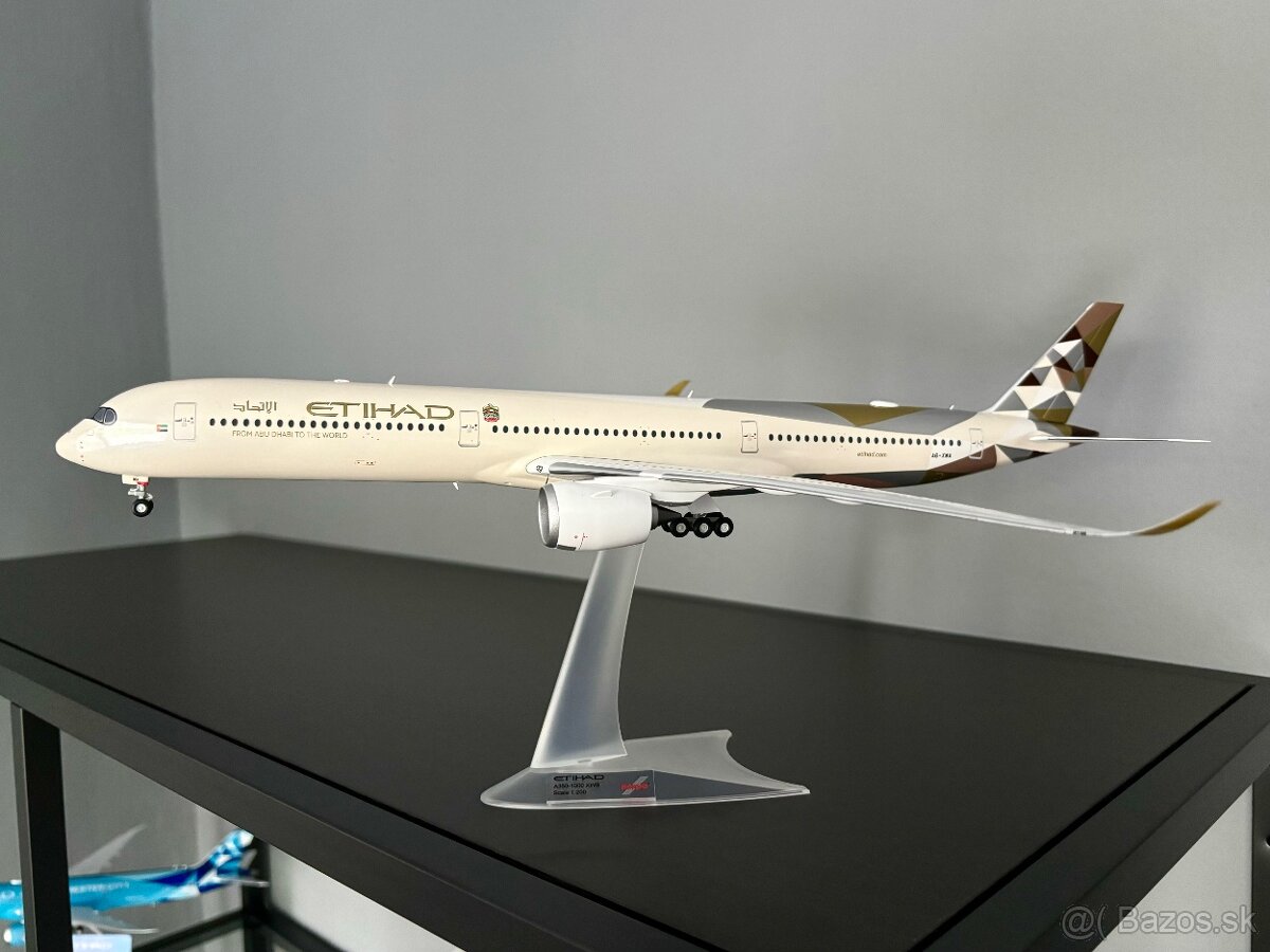 Etihad A350-1000 Herpa Wings 1:200