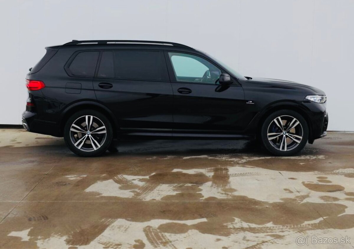BMW X7 xDrive 40i mHEV A/T Mpacket