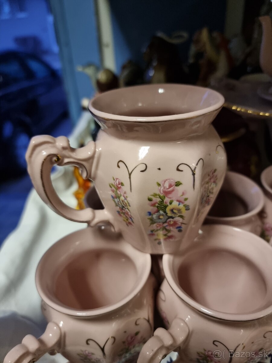 Predám ružový porcelan