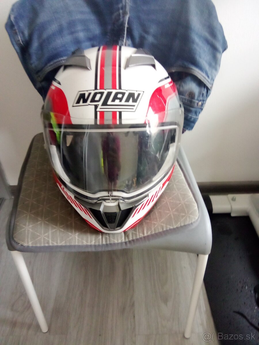 Prilba na motorku